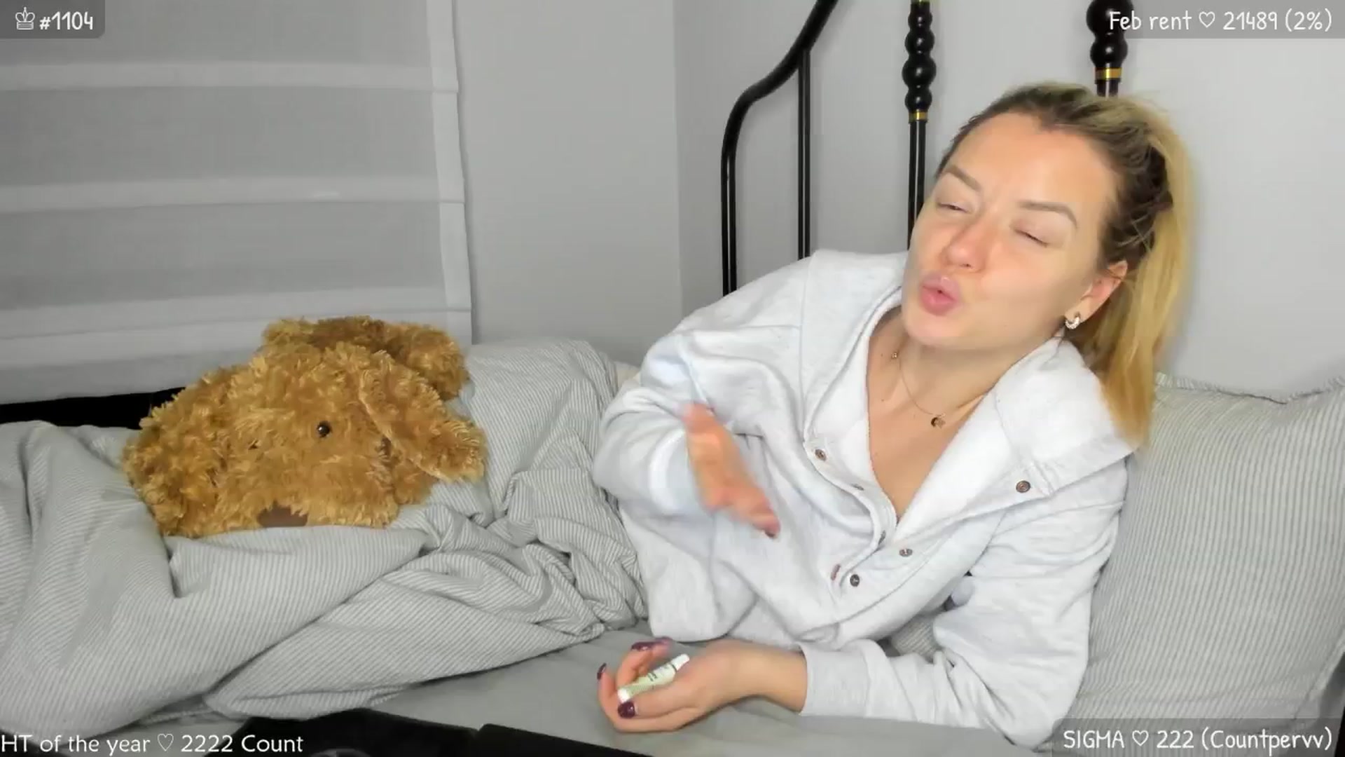 Gallery image thumbnail from MirBee's myfreecams stream on, 01/30/2025, 24:37 image 12 of 20