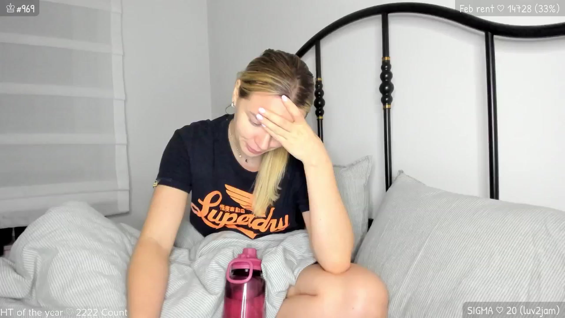 Gallery image thumbnail from MirBee's myfreecams stream on, 01/31/2025, 24:02 image 4 of 20