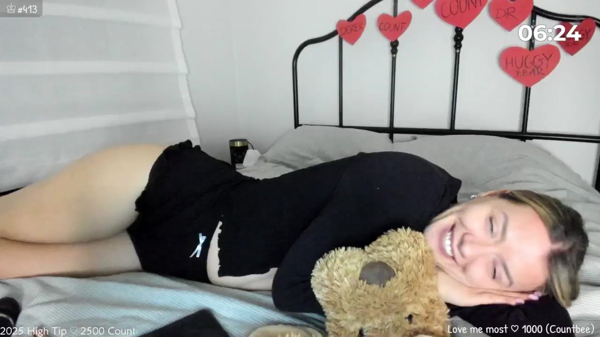 Gallery image thumbnail from MirBee's myfreecams stream on, 02/13/2025, 02:39 image 17 of 20