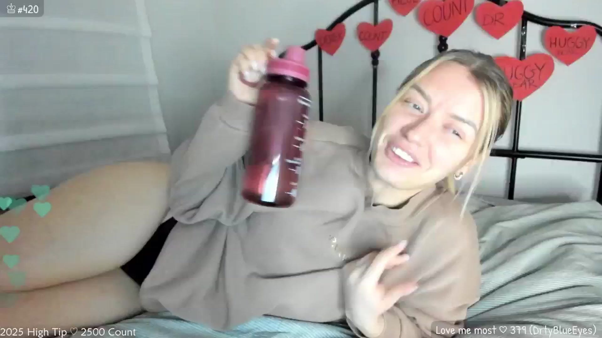 Gallery image thumbnail from MirBee's myfreecams stream on, 02/14/2025, 01:53 image 12 of 20