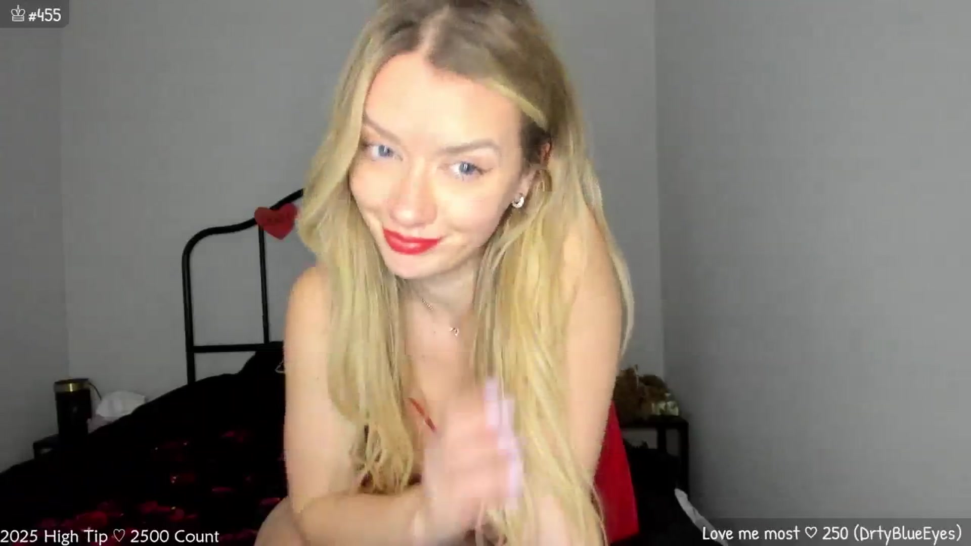 Gallery image thumbnail from MirBee's myfreecams stream on, 02/15/2025, 24:06 image 11 of 20