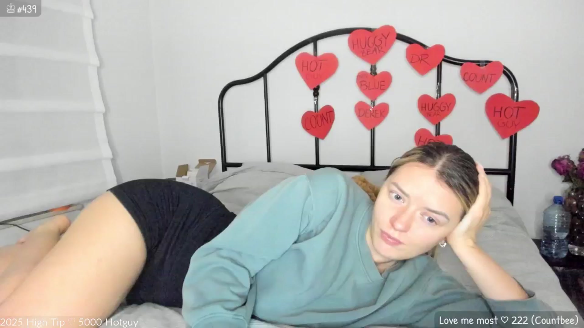 Gallery image thumbnail from MirBee's myfreecams stream on, 02/26/2025, 02:13 image 4 of 20