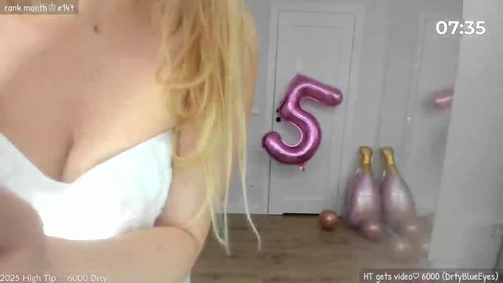 Gallery image thumbnail from MirBee's myfreecams stream on, 03/10/2025, 04:27 image 16 of 20