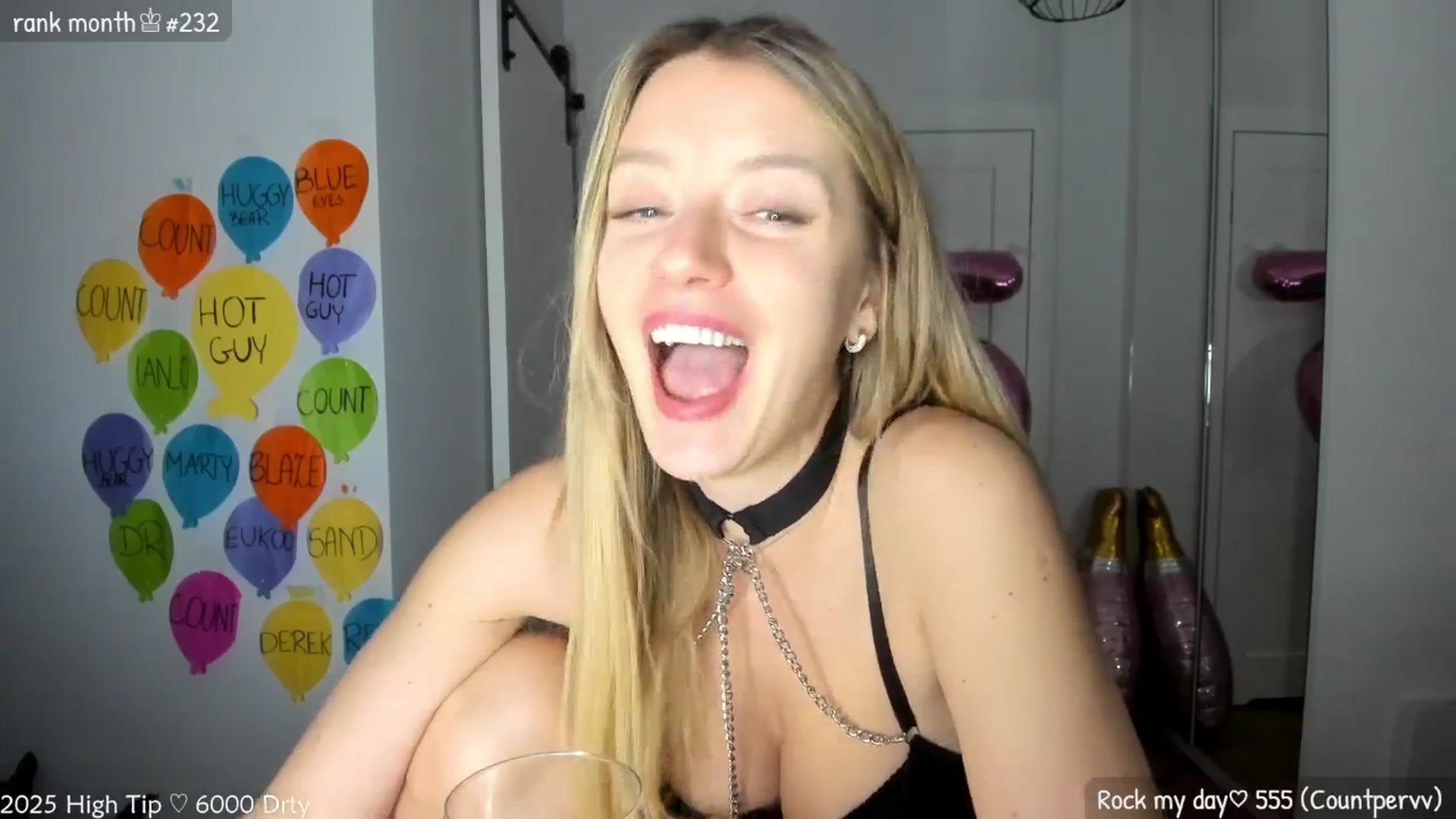 Gallery image thumbnail from MirBee's myfreecams stream on, 03/16/2025, 02:14 image 11 of 20