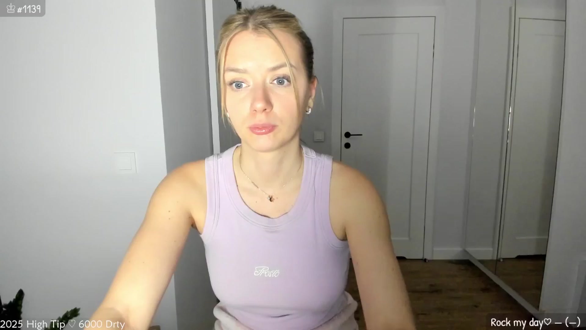 Gallery image thumbnail from MirBee's myfreecams stream on, 04/03/2025, 22:41 image 5 of 20