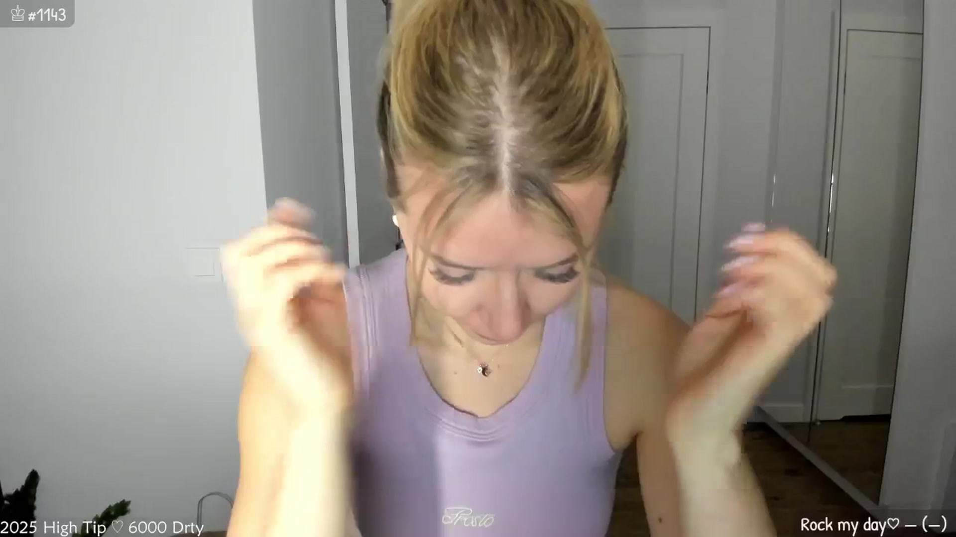 Gallery image thumbnail from MirBee's myfreecams stream on, 04/03/2025, 22:41 image 7 of 20