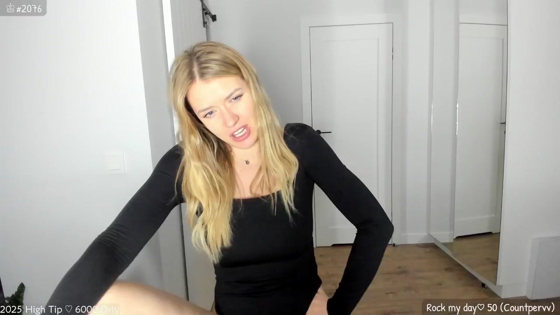 Gallery image thumbnail from MirBee's myfreecams stream on, 04/17/2025, 24:32 image 6 of 20