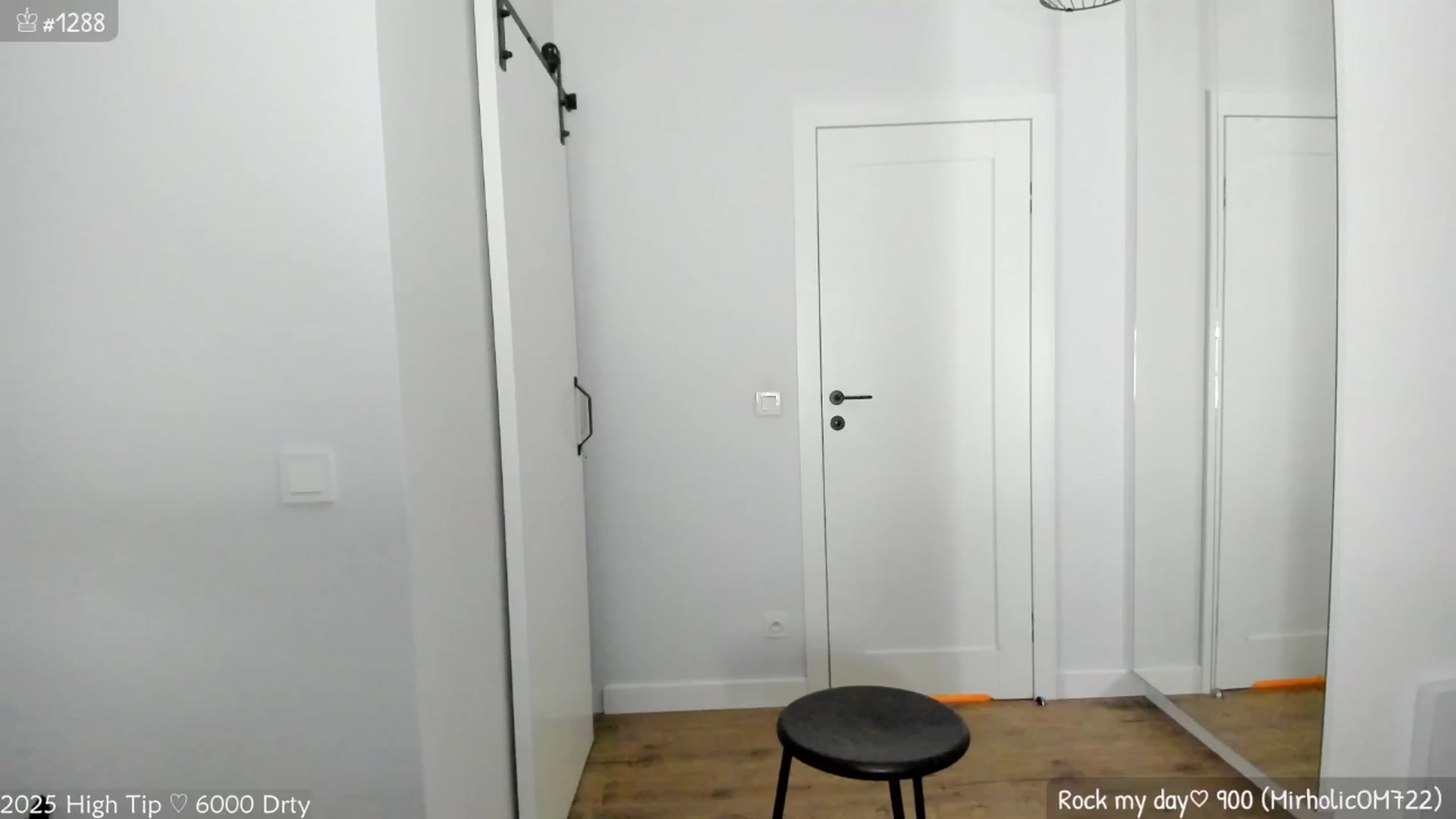 Gallery image thumbnail from MirBee's myfreecams stream on, 04/22/2025, 01:50 image 8 of 20