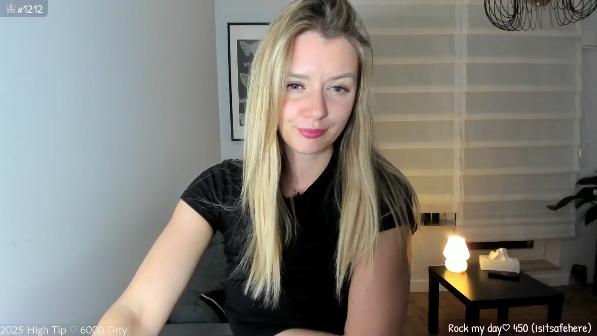 Gallery image thumbnail from MirBee's myfreecams stream on, 05/21/2025, 01:42 image 4 of 20