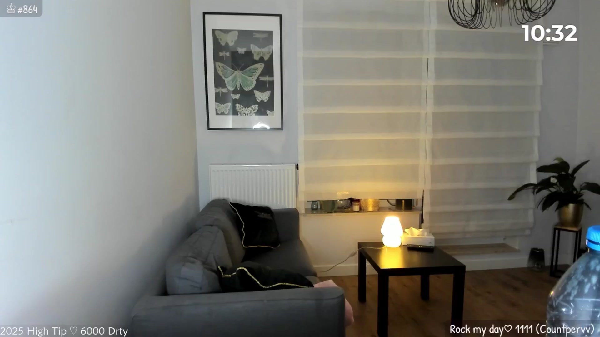 Gallery image thumbnail from MirBee's myfreecams stream on, 05/22/2025, 24:52 image 16 of 20