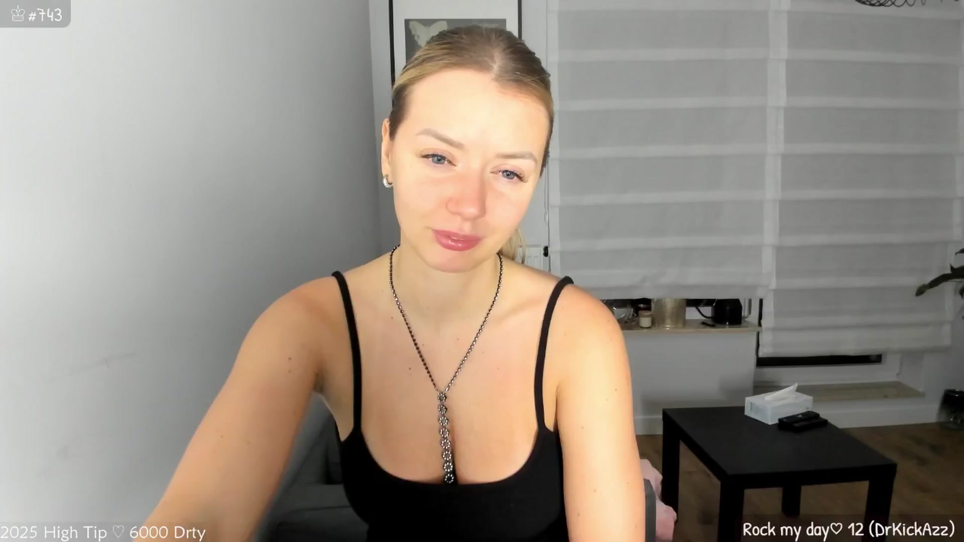 Gallery image thumbnail from MirBee's myfreecams stream on, 05/26/2025, 01:06 image 1 of 20