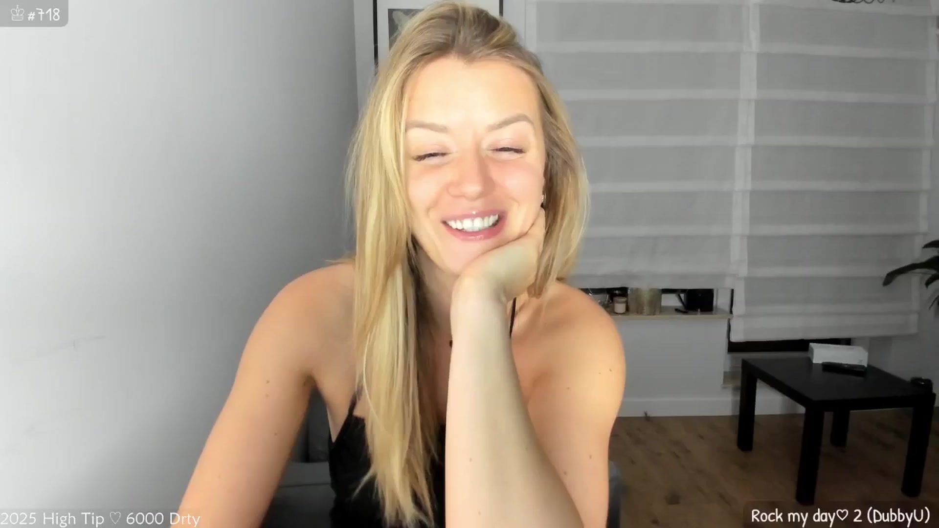 Gallery image thumbnail from MirBee's myfreecams stream on, 05/29/2025, 22:16 image 19 of 20