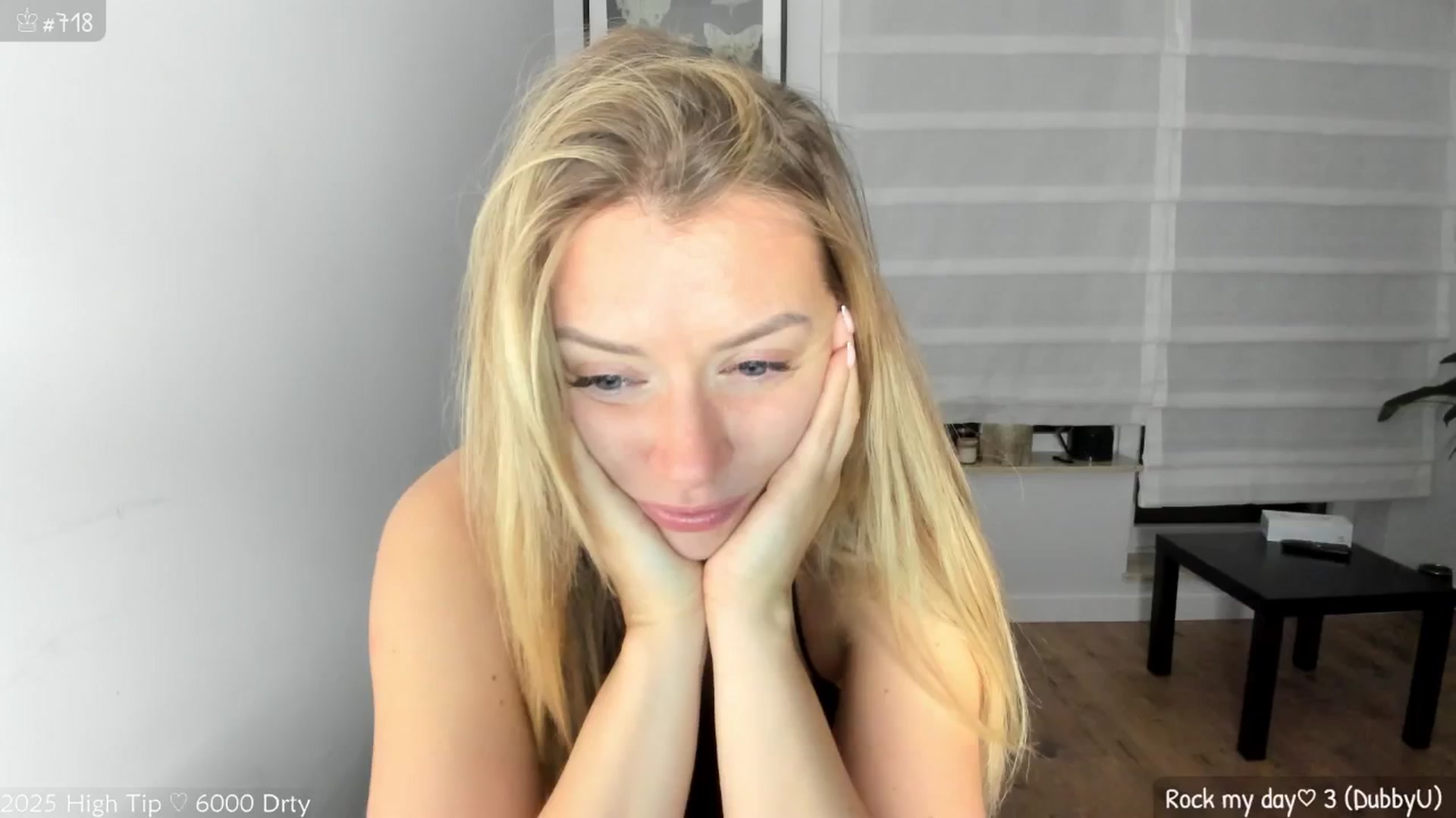 Gallery image thumbnail from MirBee's myfreecams stream on, 05/29/2025, 22:45 image 4 of 20