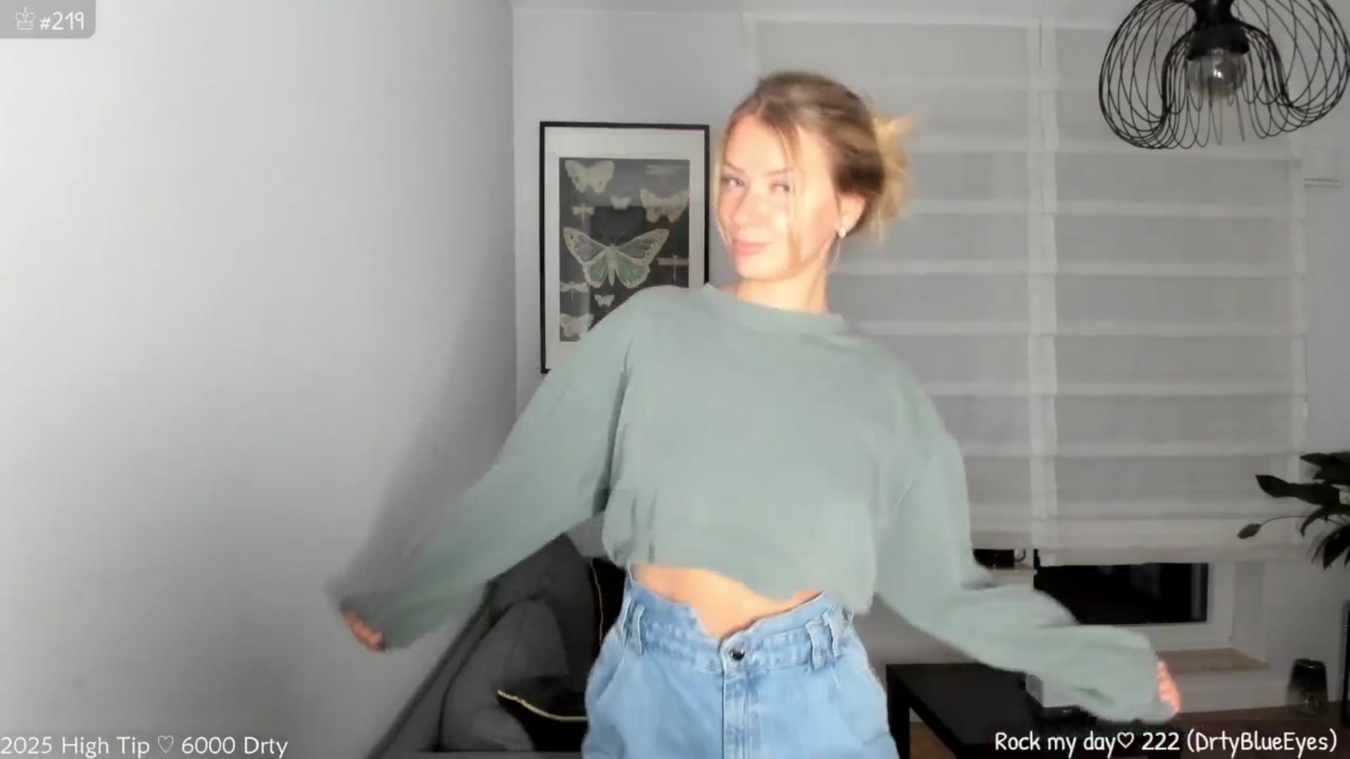 Gallery image thumbnail from MirBee's myfreecams stream on, 06/05/2025, 23:24 image 5 of 20
