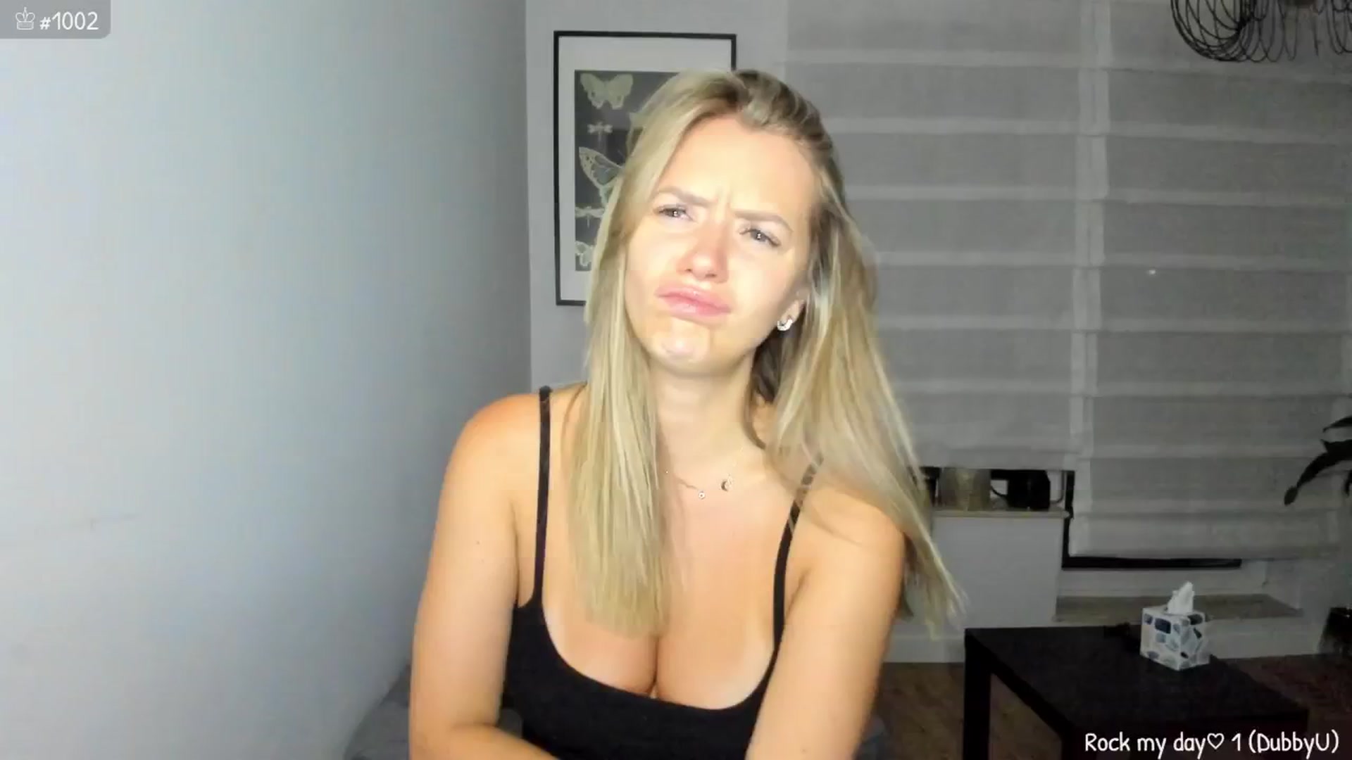 Gallery image thumbnail from MirBee's myfreecams stream on, 06/19/2025, 24:58 image 1 of 20