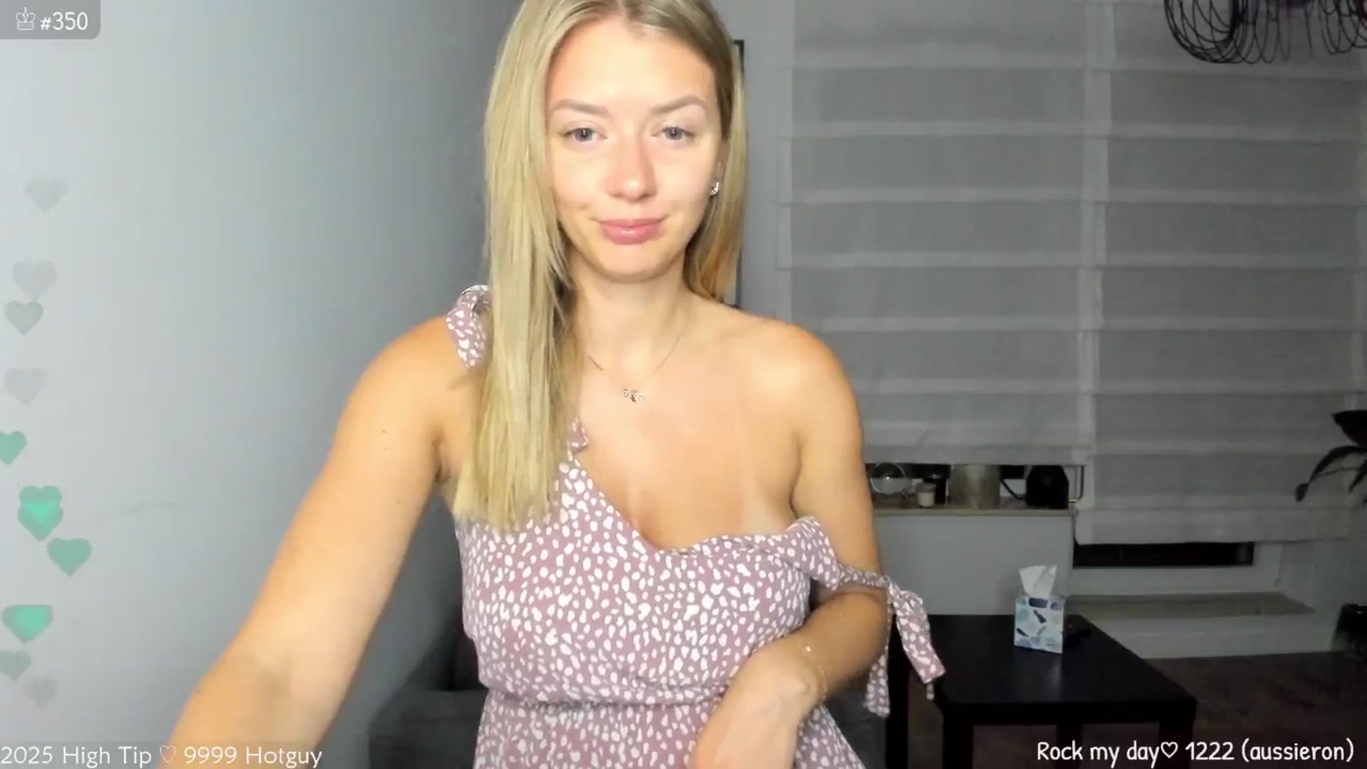 Gallery image thumbnail from MirBee's myfreecams stream on, 06/24/2025, 01:35 image 2 of 20