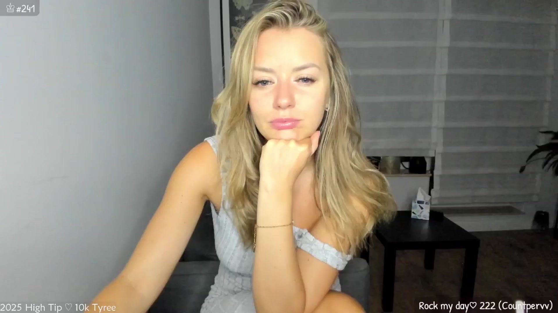 Gallery image thumbnail from MirBee's myfreecams stream on, 06/26/2025, 22:19 image 19 of 20