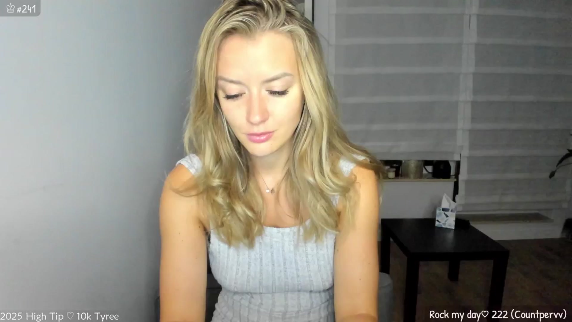 Gallery image thumbnail from MirBee's myfreecams stream on, 06/26/2025, 22:19 image 10 of 20