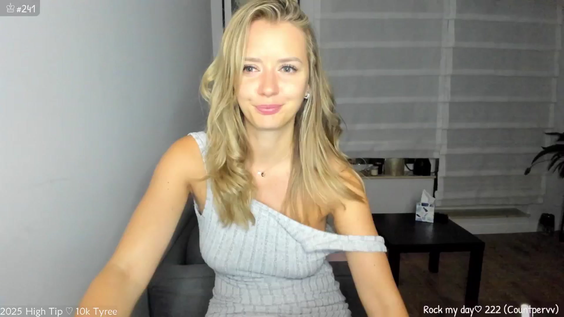 Gallery image thumbnail from MirBee's myfreecams stream on, 06/26/2025, 22:38 image 2 of 20