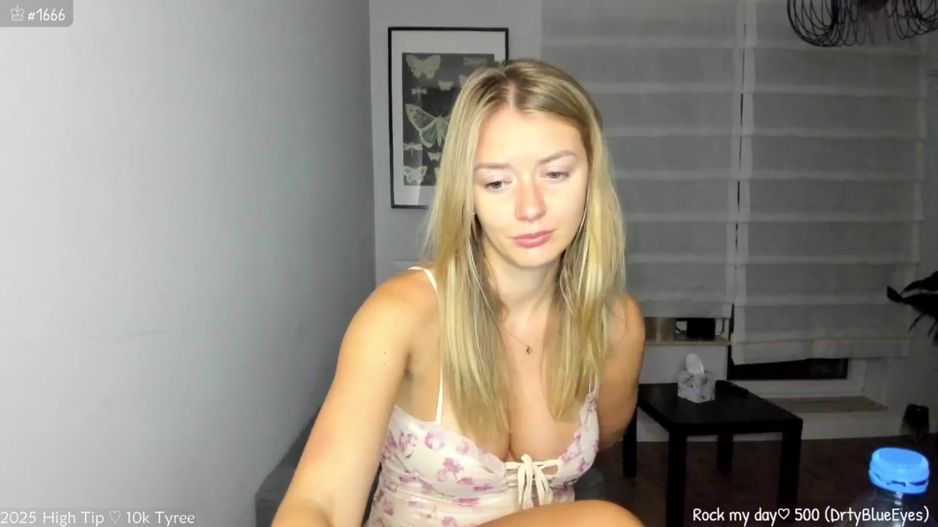 Gallery image thumbnail from MirBee's myfreecams stream on, 07/21/2025, 01:03 image 4 of 20