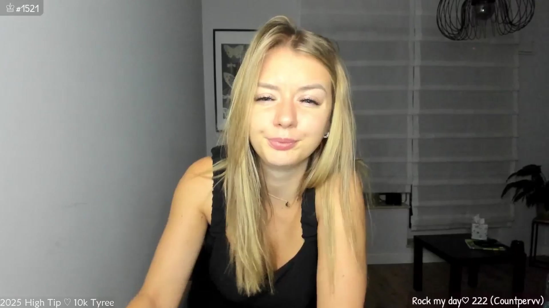 Gallery image thumbnail from MirBee's myfreecams stream on, 07/25/2025, 24:02 image 5 of 20