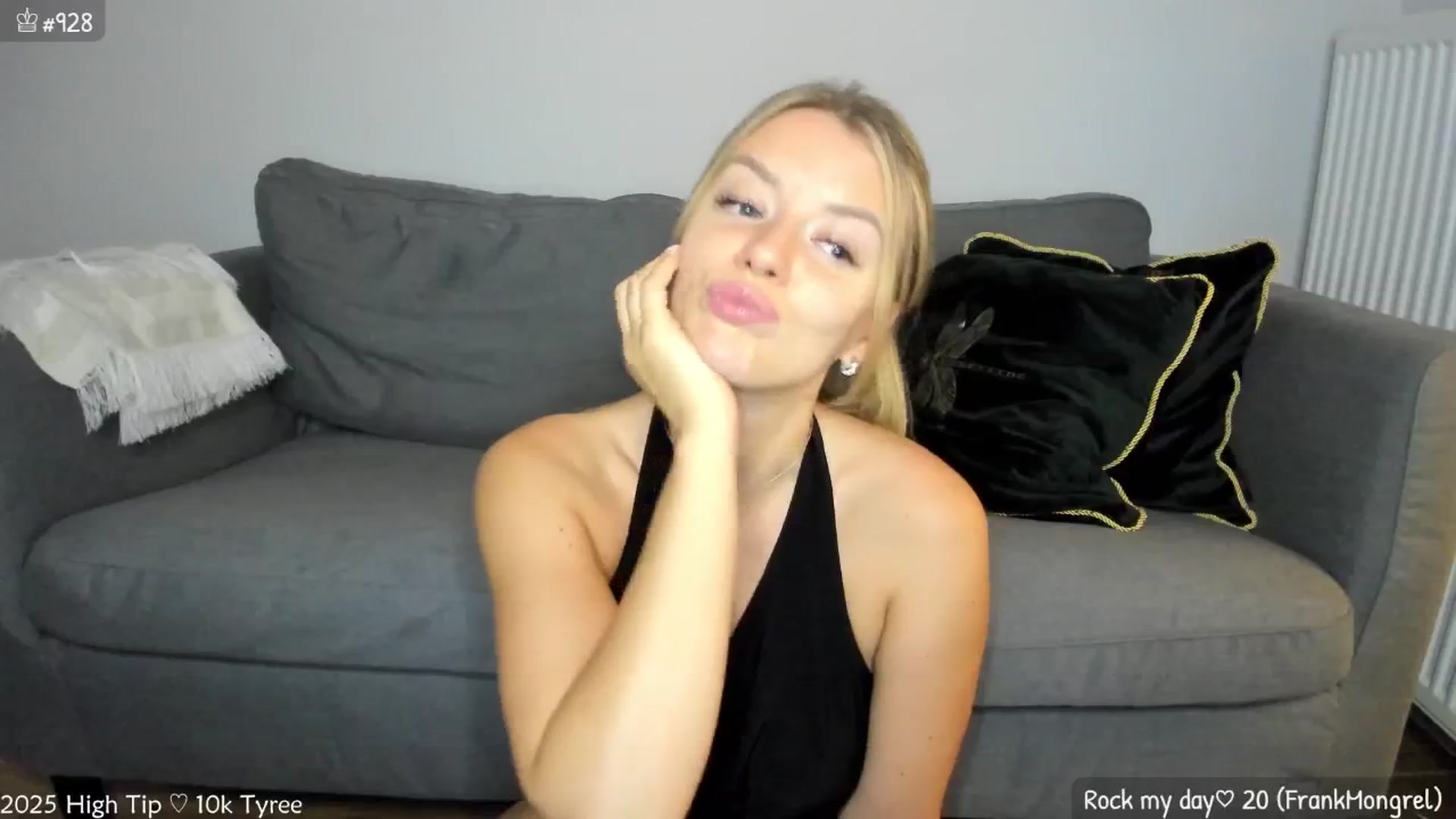 Gallery image thumbnail from MirBee's myfreecams stream on, 07/28/2025, 23:25 image 11 of 20