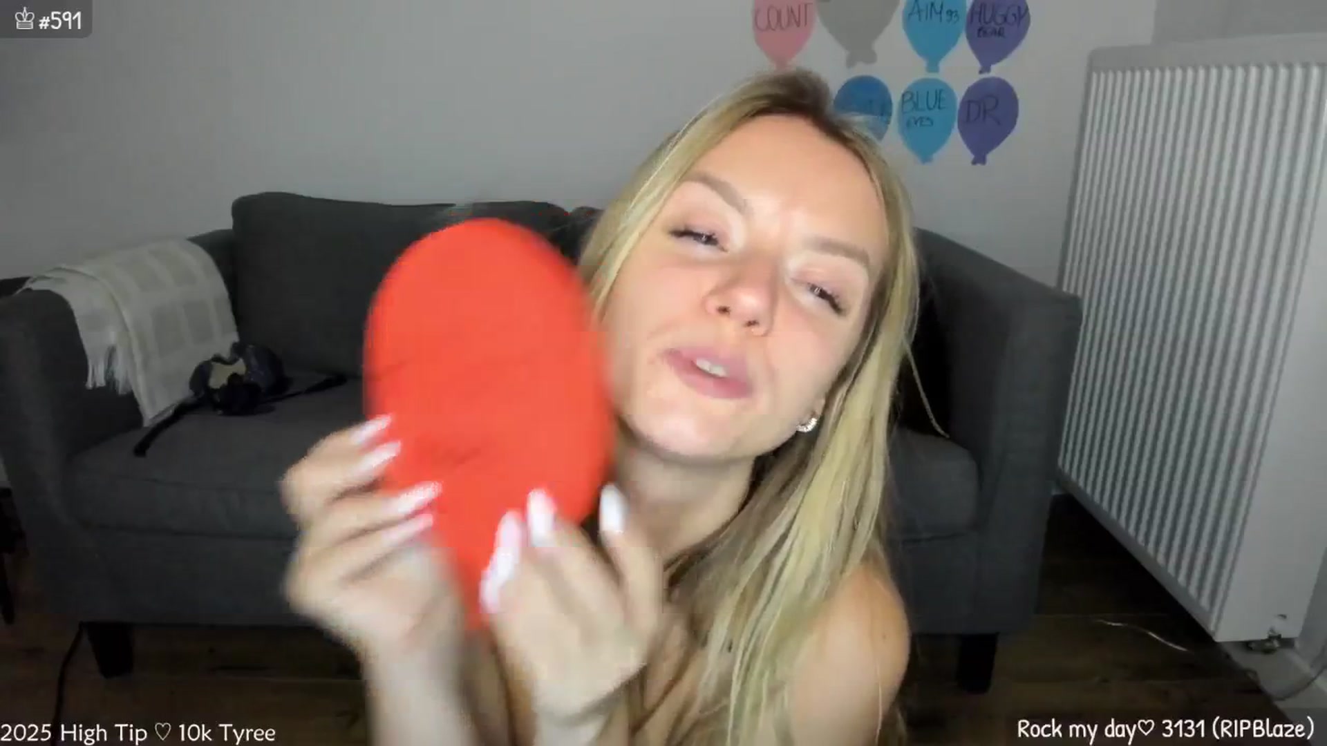 Gallery image thumbnail from MirBee's myfreecams stream on, 08/06/2025, 01:05 image 20 of 20