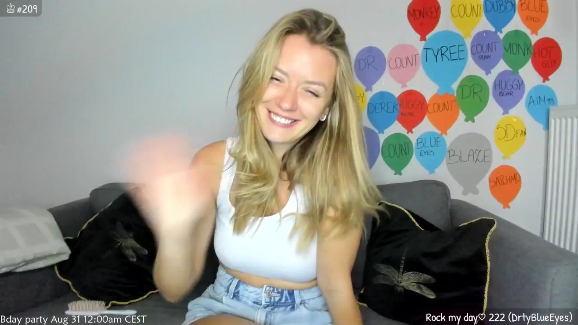 Gallery image thumbnail from MirBee's myfreecams stream on, 08/20/2025, 22:56 image 19 of 20