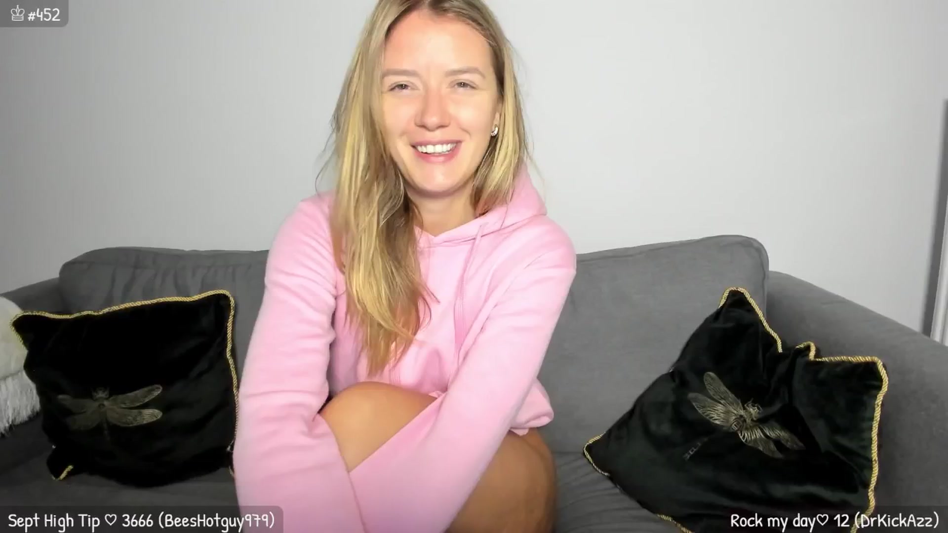 Gallery image thumbnail from MirBee's myfreecams stream on, 09/15/2025, 24:02 image 4 of 20