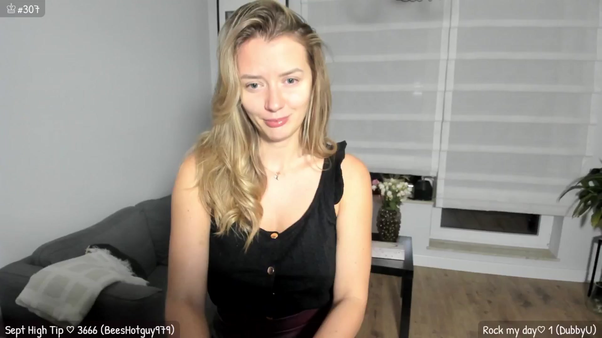 Gallery image thumbnail from MirBee's myfreecams stream on, 09/22/2025, 22:18 image 5 of 20