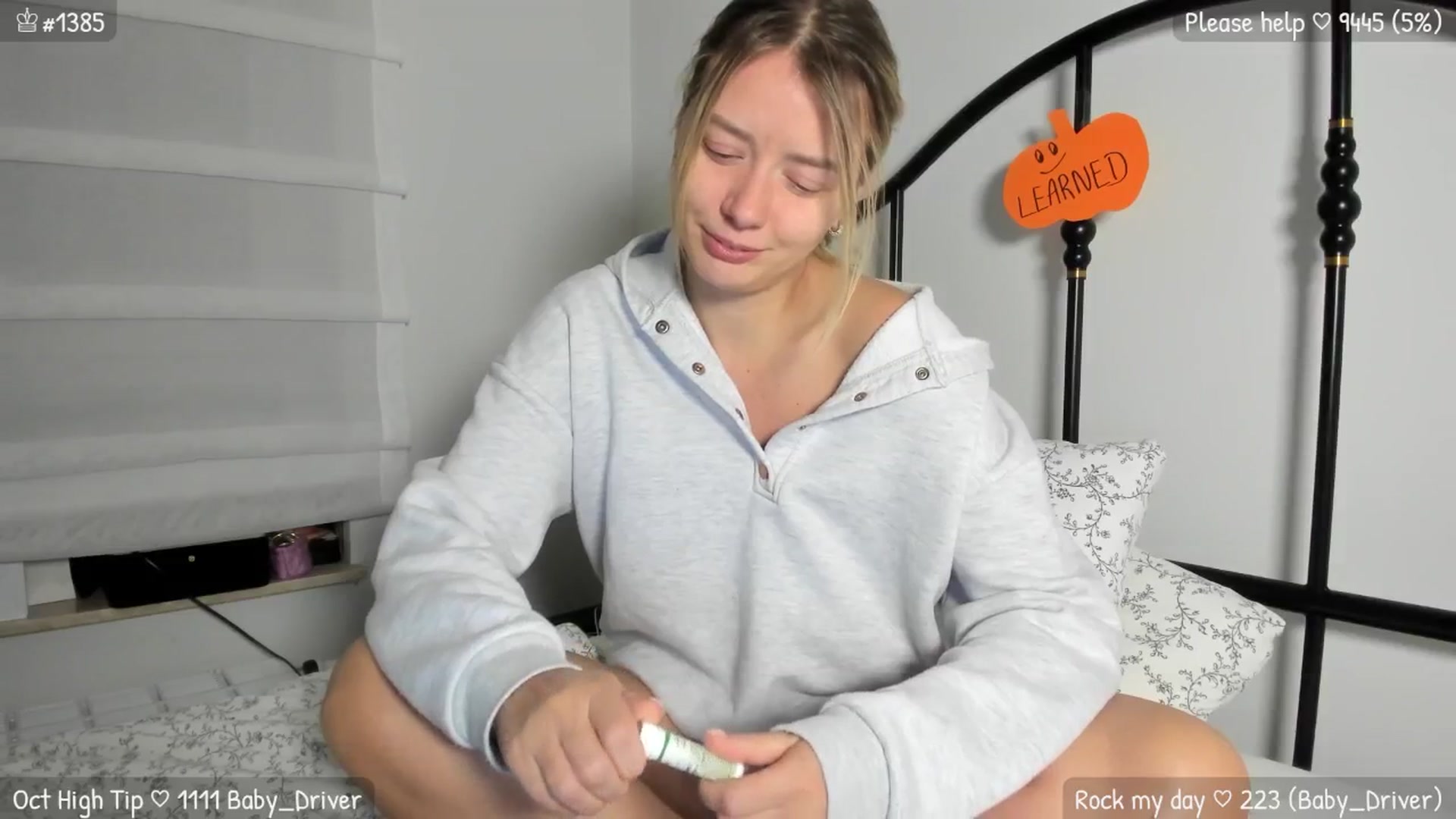 Gallery image thumbnail from MirBee's myfreecams stream on, 10/07/2025, 24:04 image 10 of 20