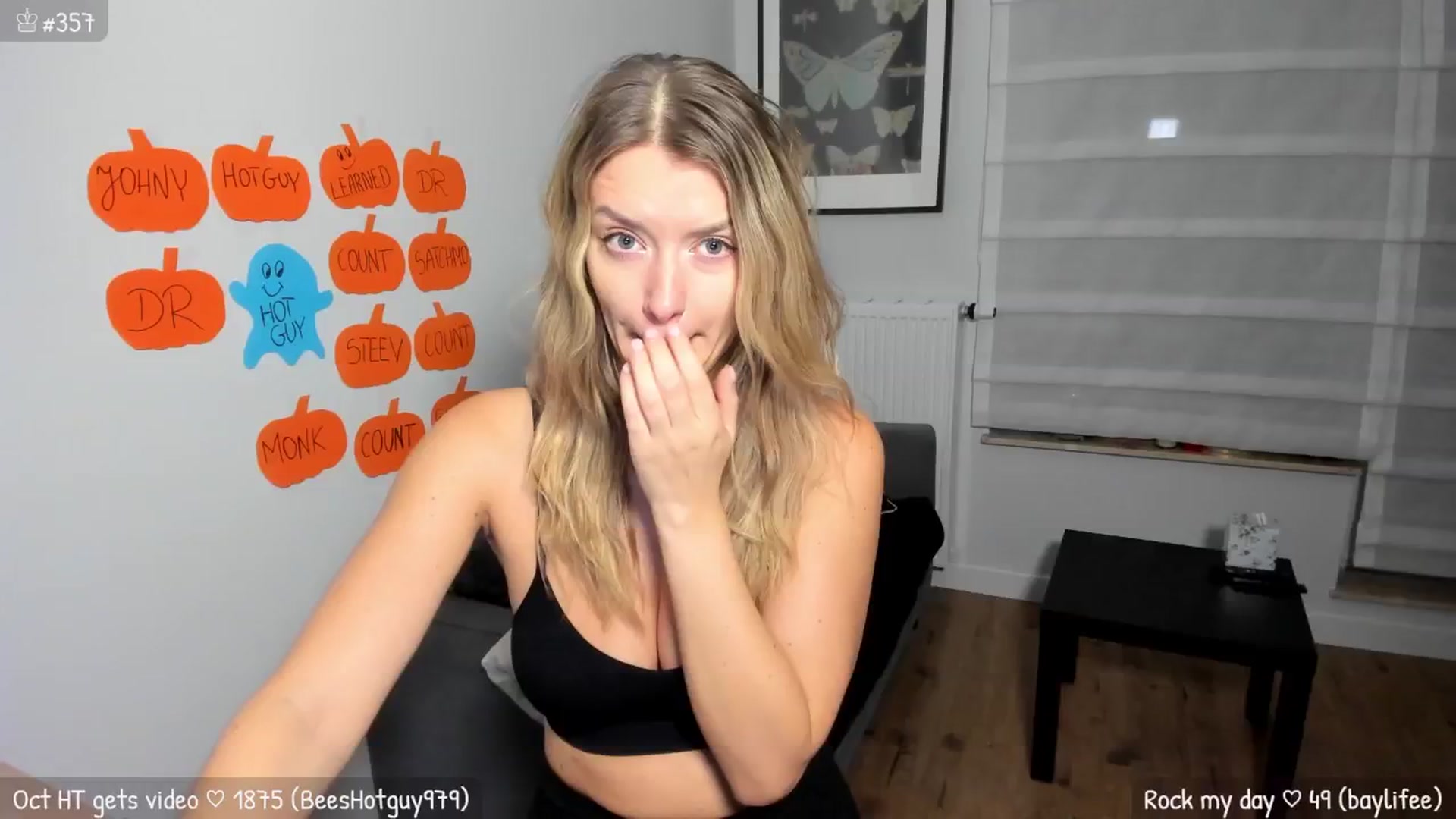 Gallery image thumbnail from MirBee's myfreecams stream on, 10/10/2025, 23:45 image 7 of 20