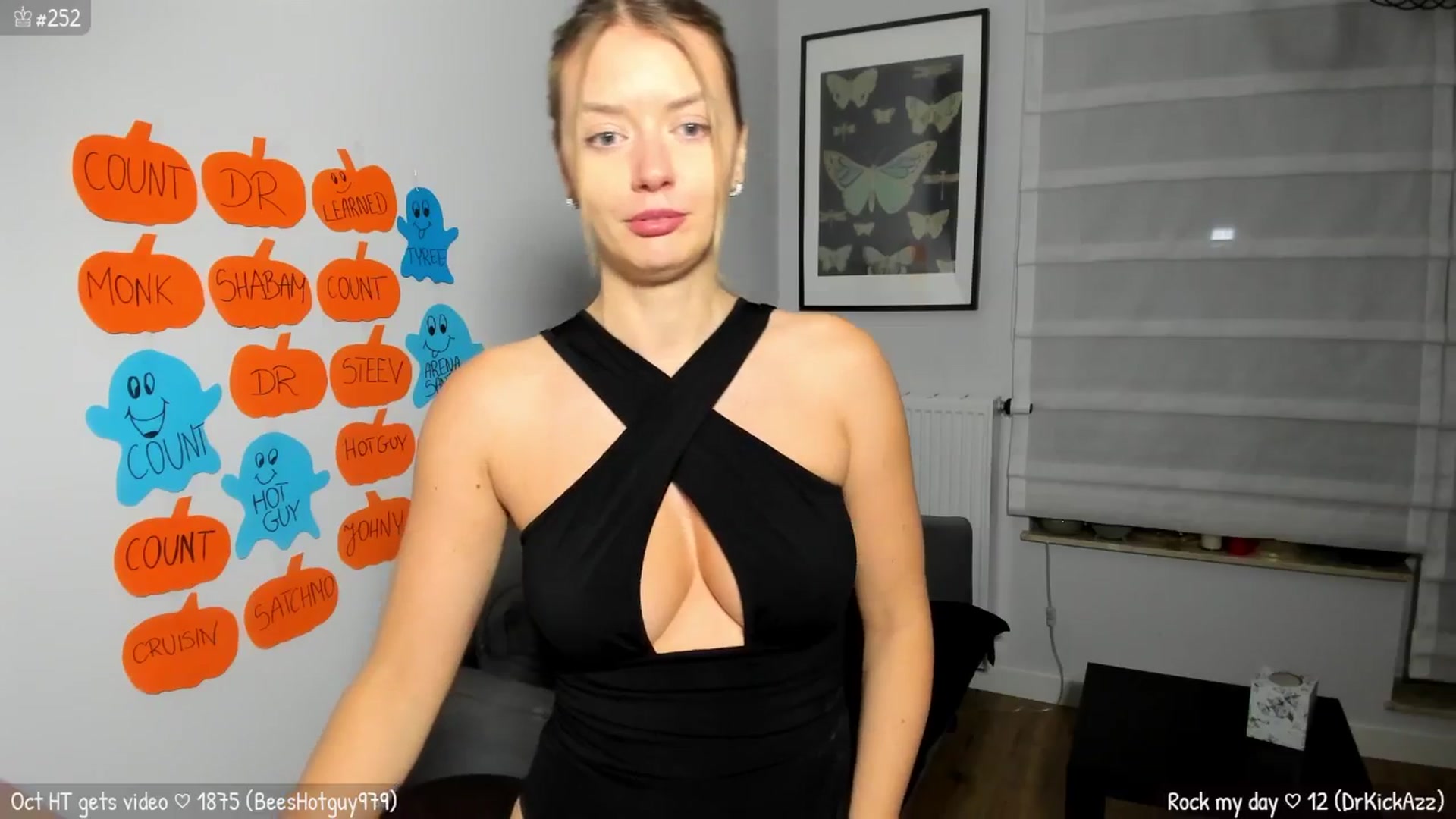 Gallery image thumbnail from MirBee's myfreecams stream on, 10/12/2025, 23:28 image 5 of 20