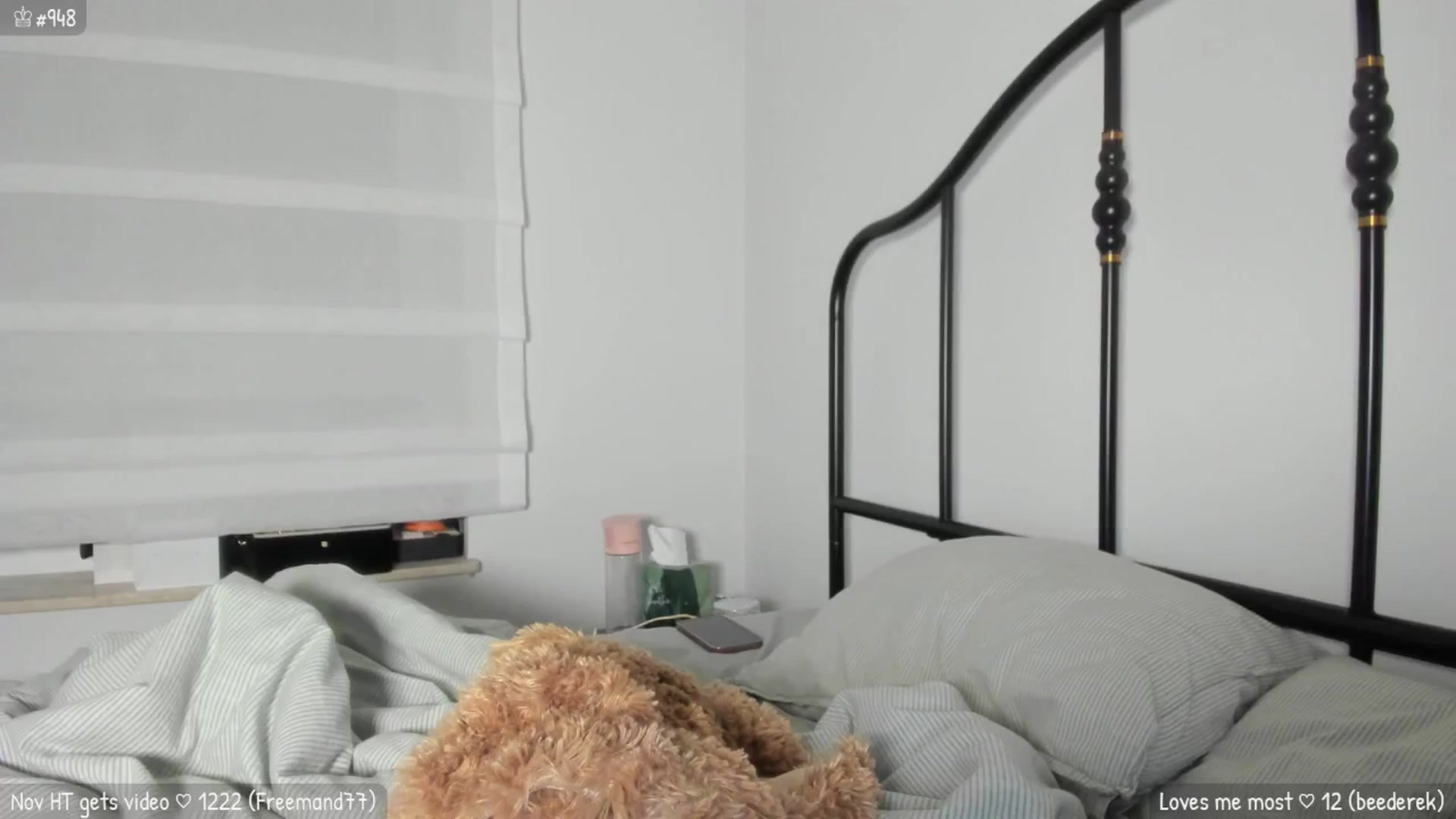 Gallery image thumbnail from MirBee's myfreecams stream on, 11/19/2025, 24:25 image 18 of 20