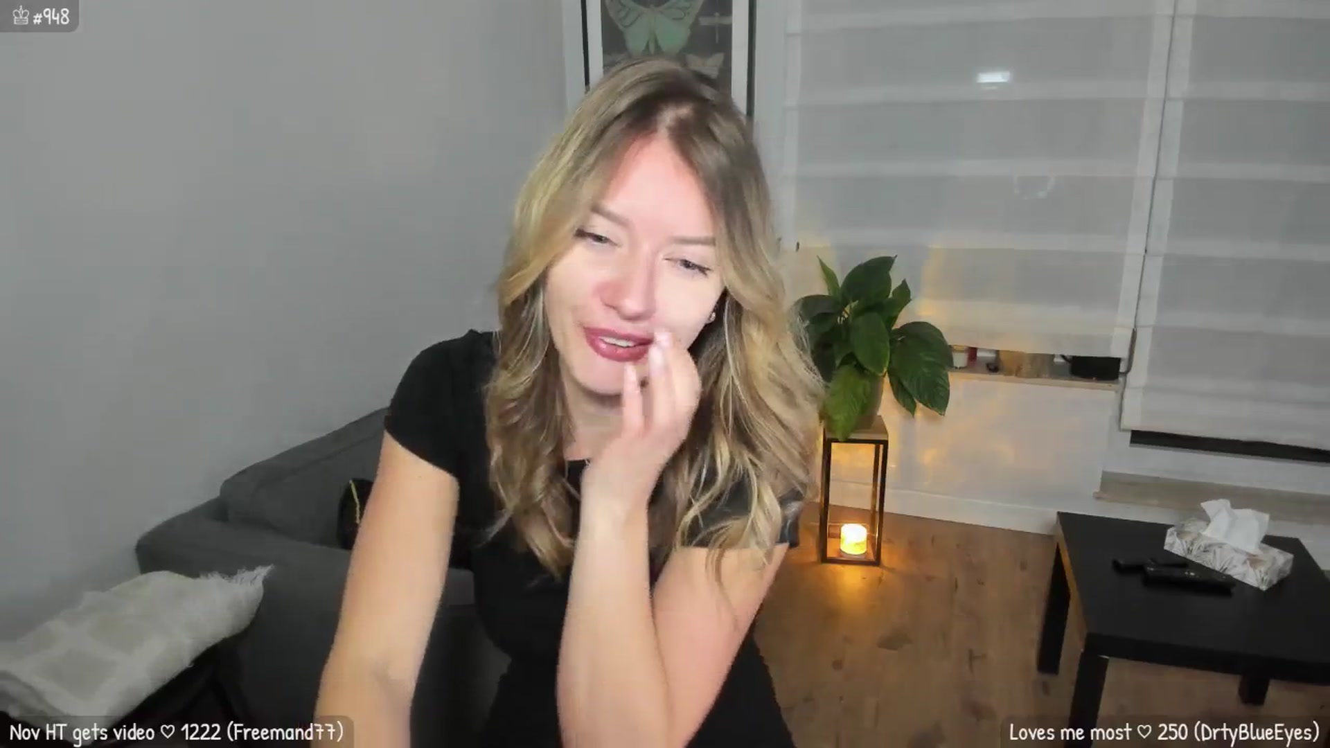 Gallery image thumbnail from MirBee's myfreecams stream on, 11/20/2025, 03:06 image 4 of 20