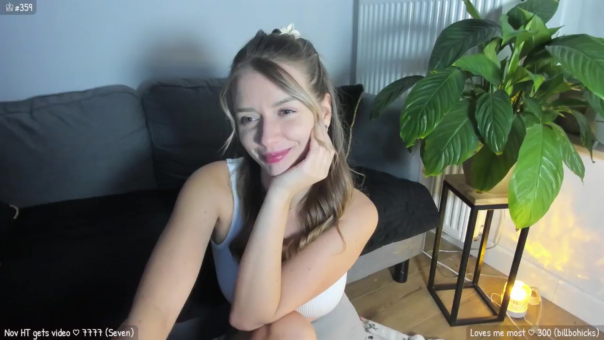 Gallery image thumbnail from MirBee's myfreecams stream on, 11/27/2025, 01:49 image 2 of 20
