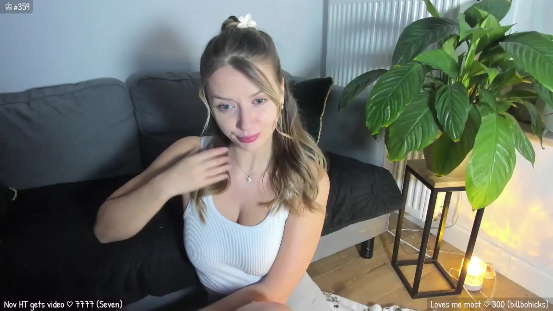 Gallery image thumbnail from MirBee's myfreecams stream on, 11/27/2025, 01:49 image 1 of 20