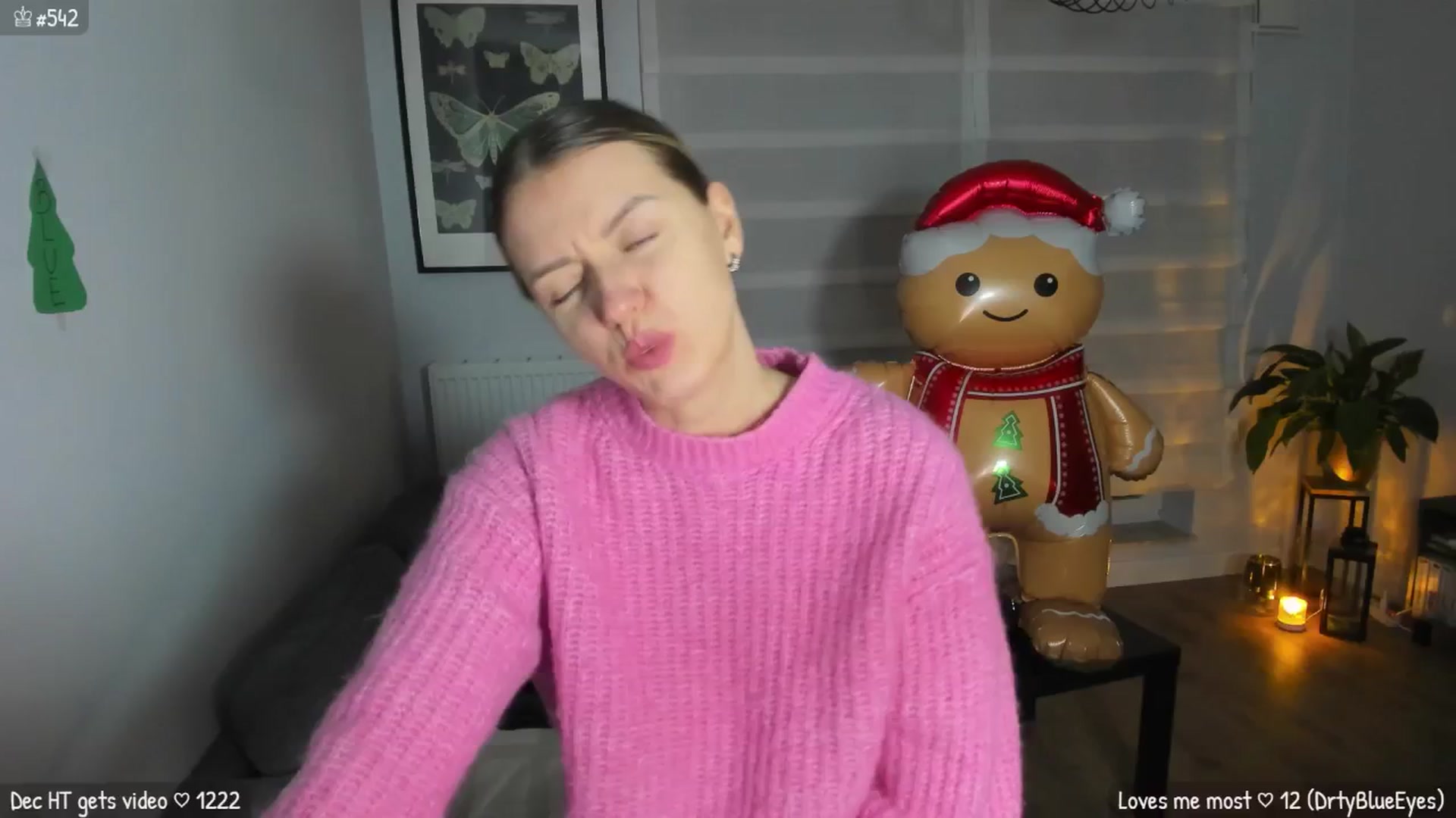 Gallery image thumbnail from MirBee's myfreecams stream on, 12/04/2025, 01:03 image 15 of 20