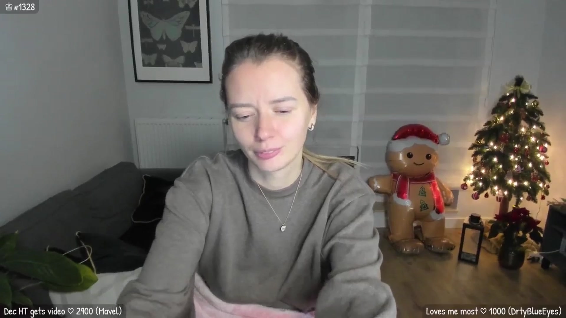Gallery image thumbnail from MirBee's myfreecams stream on, 12/17/2025, 01:43 image 19 of 20