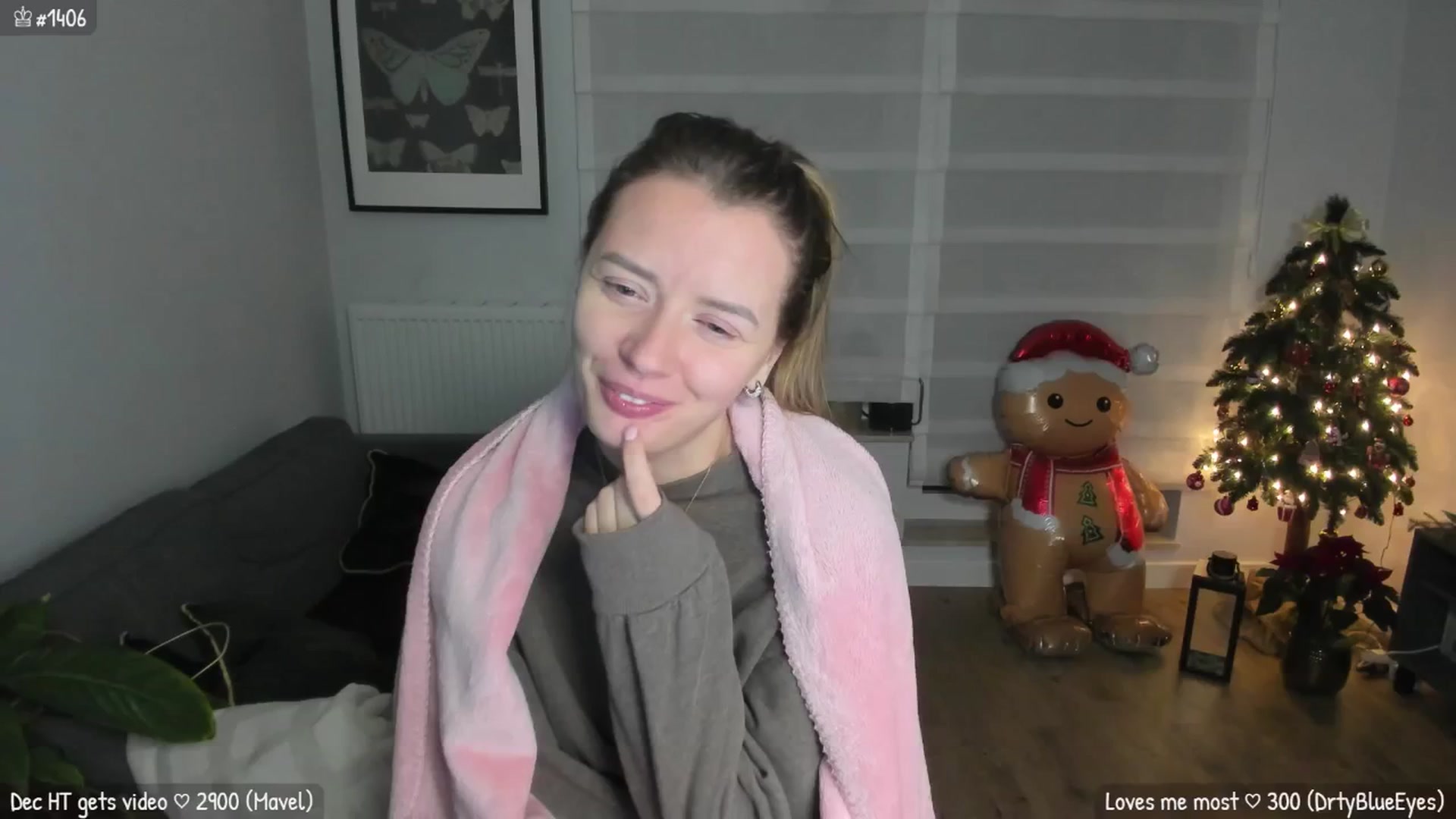 Gallery image thumbnail from MirBee's myfreecams stream on, 12/17/2025, 01:43 image 11 of 20
