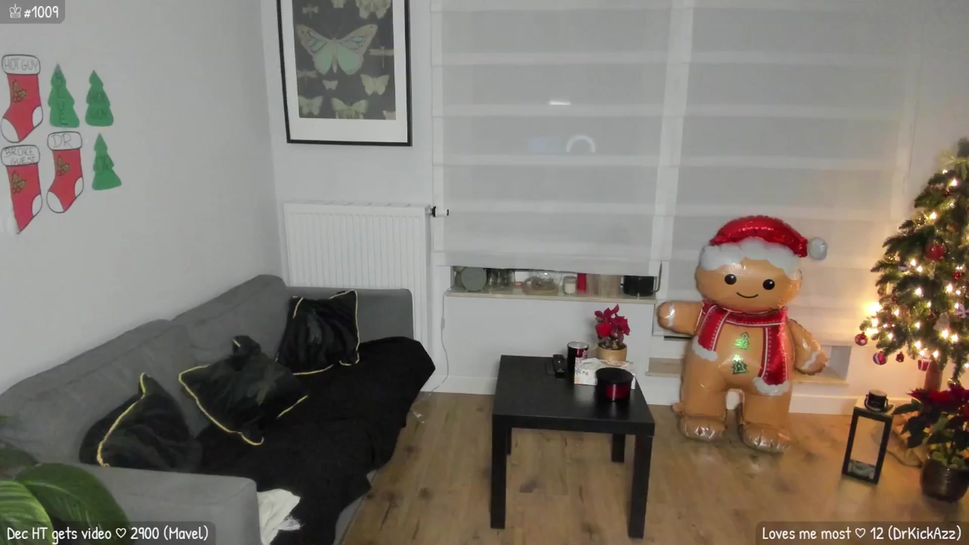 Gallery image thumbnail from MirBee's myfreecams stream on, 12/22/2025, 24:58 image 9 of 20