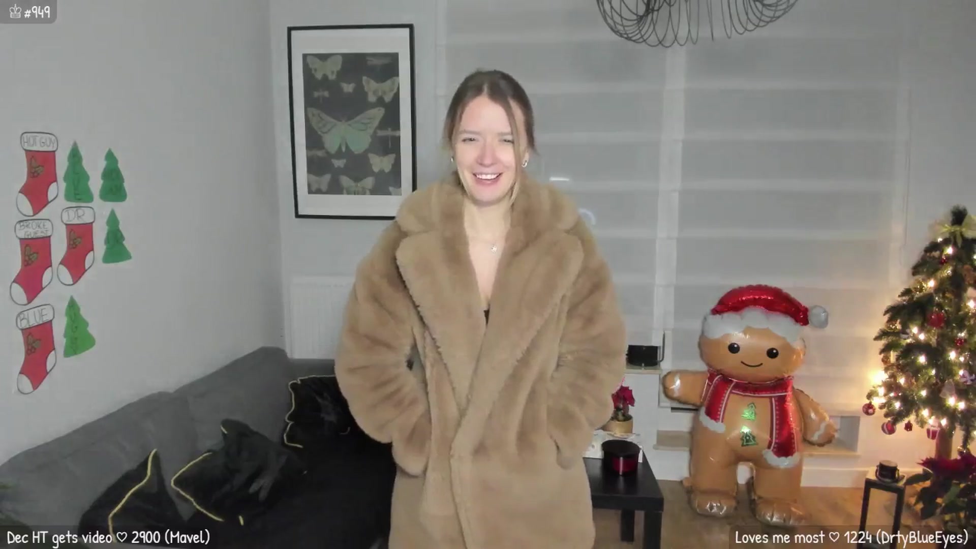 Gallery image thumbnail from MirBee's myfreecams stream on, 12/22/2025, 04:10 image 6 of 20