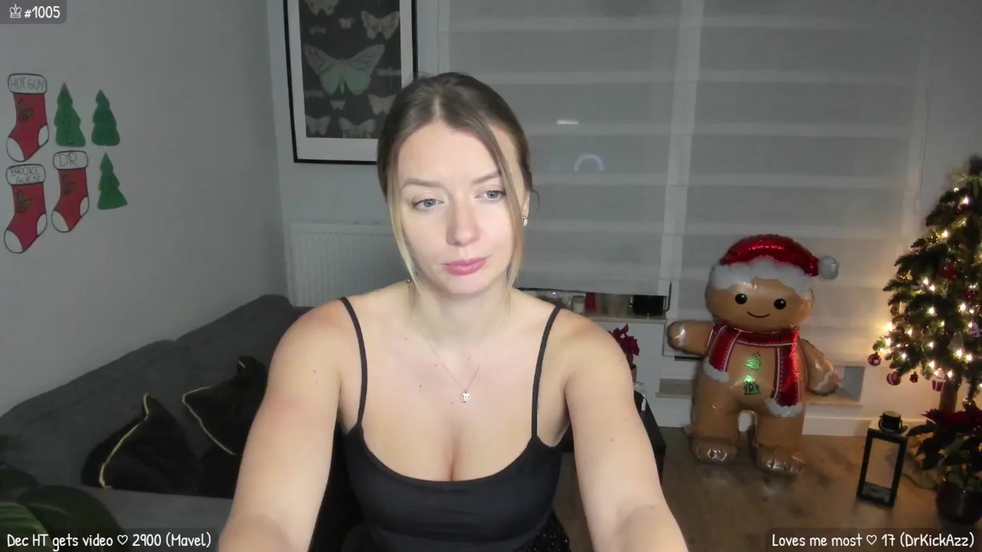 Gallery image thumbnail from MirBee's myfreecams stream on, 12/22/2025, 04:10 image 1 of 20