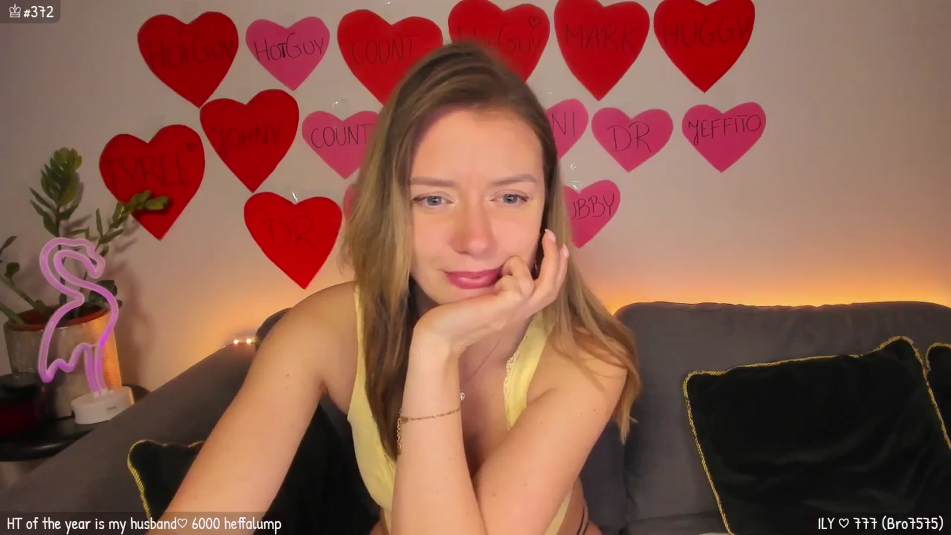 Gallery image thumbnail from MirBee's myfreecams stream on, 02/19/2026, 04:58 image 8 of 20