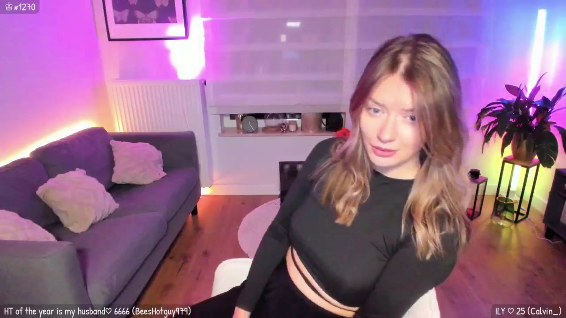 Gallery image thumbnail from MirBee's myfreecams stream on, 04/24/2026, 21:55 image 4 of 20