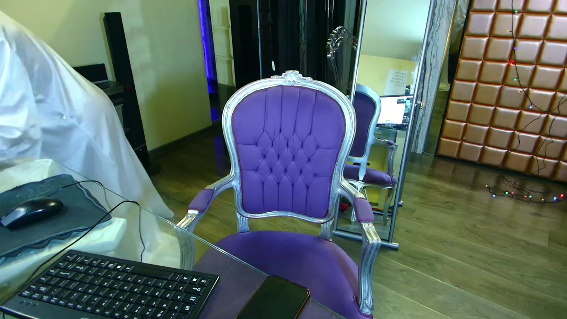 Gallery image thumbnail from Mira18_'s myfreecams stream on, 03/07/2023, 03:40 image 20 of 20