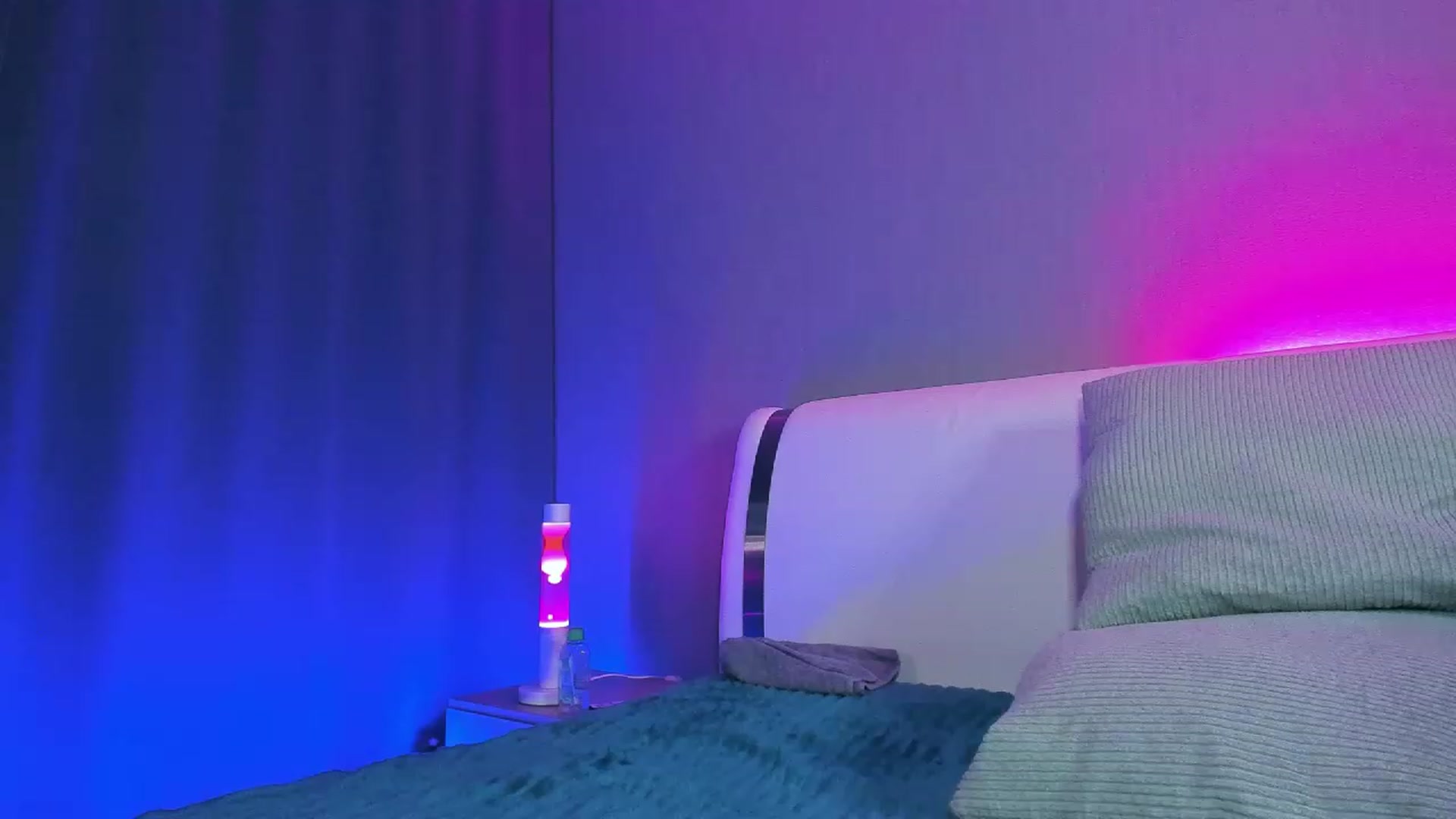 Gallery image thumbnail from MiraJohonson's myfreecams stream on, 01/10/2023, 02:18 image 9 of 20