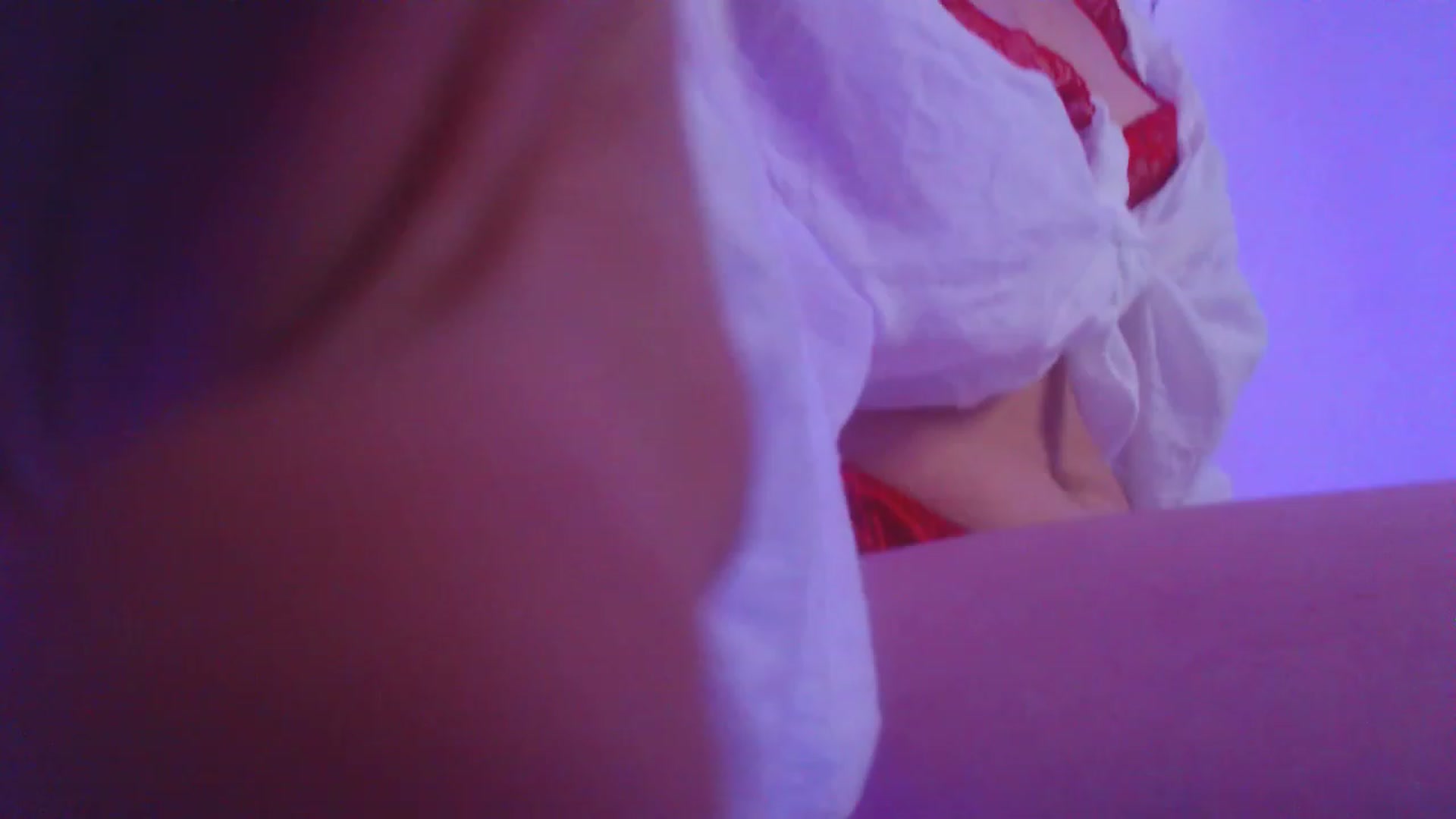 Gallery image thumbnail from MiraKyong's myfreecams stream on, 04/19/2023, 04:32 image 4 of 20