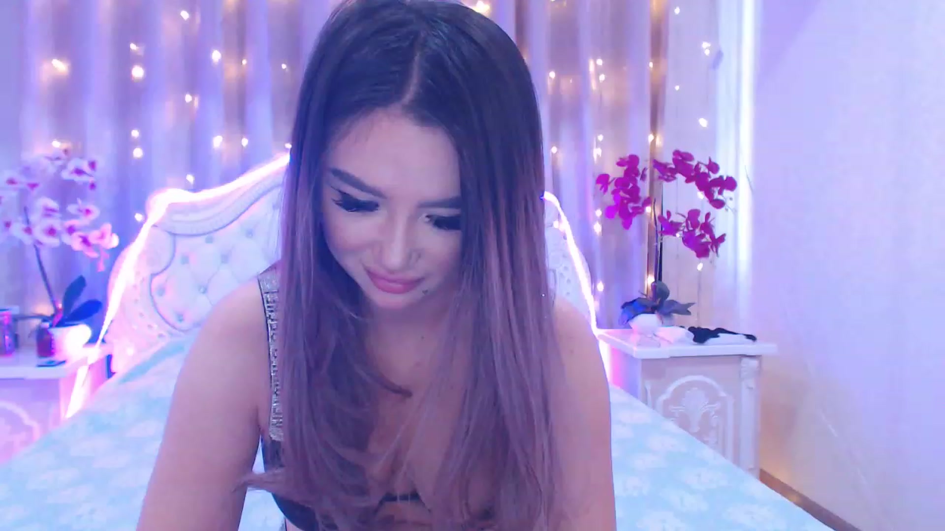 Gallery image thumbnail from MiraKyong's myfreecams stream on, 05/09/2023, 02:58 image 5 of 20