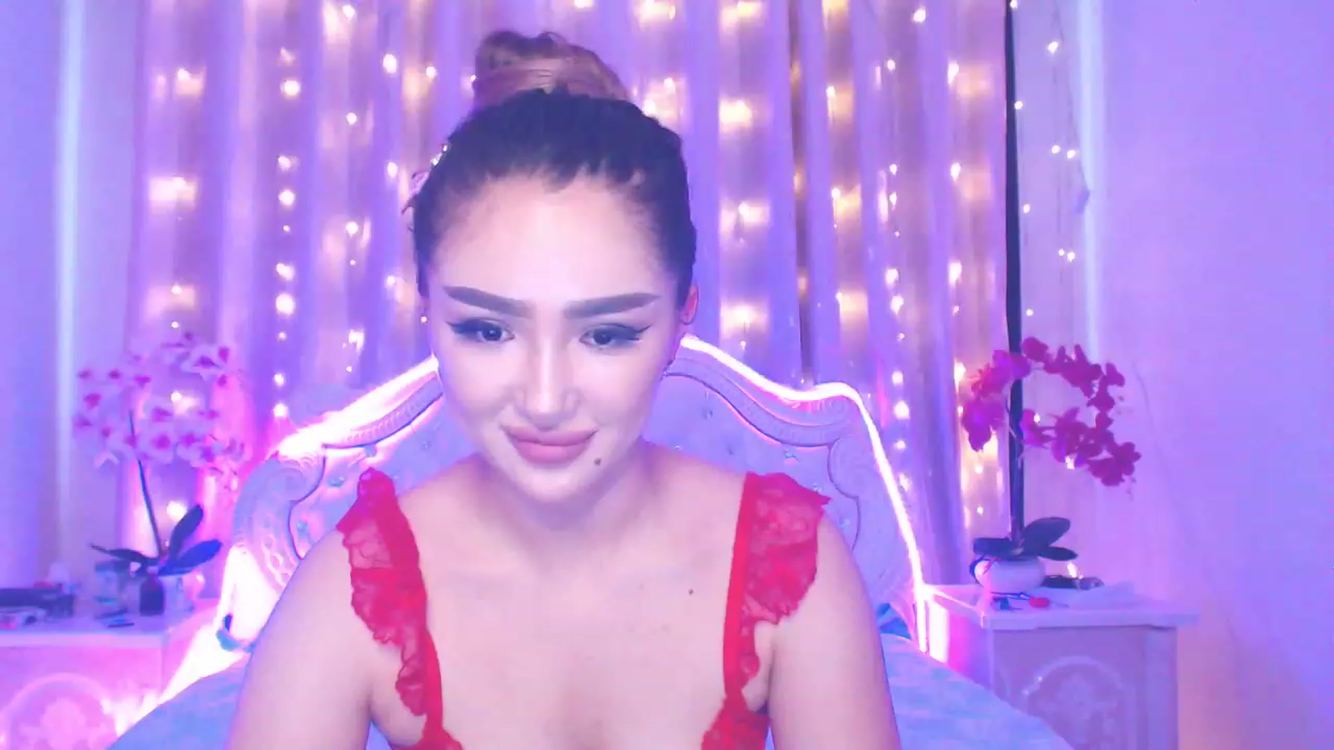 Gallery image thumbnail from MiraKyong's myfreecams stream on, 06/13/2023, 02:22 image 8 of 20